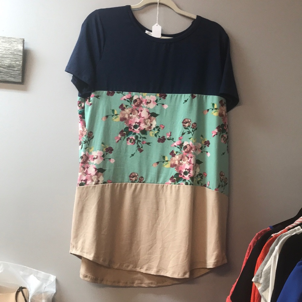 Tee